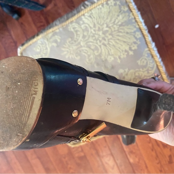 Michael Kors platform boots - Picture 3 of 8